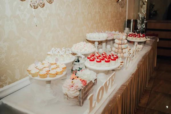 The Ultimate Guide to Buying Cake Bars Carts