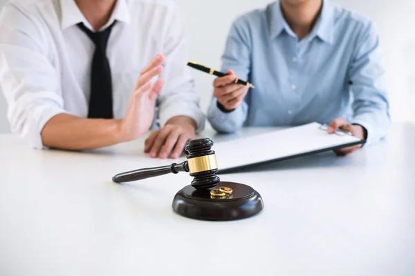 Seattle Family Attorney Tips for Divorce Cases