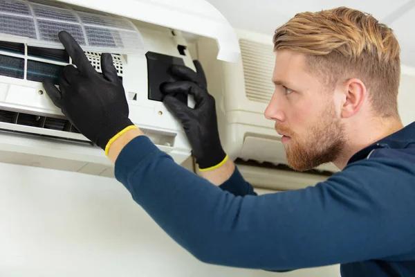 Emergency AC Repair Near Me Reliable & Fast