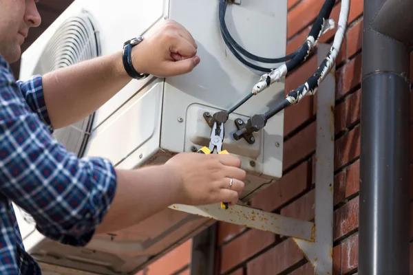 Trusted AC Repair Mesa Specialists for Emergency Air Conditioning Fixes