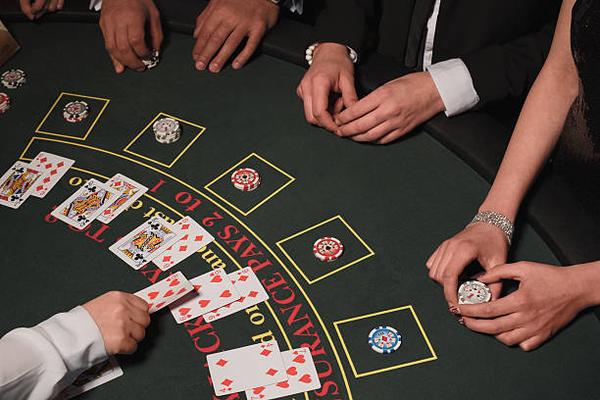 Finding Exciting Jackpot Features through the best online casino sites Singapore for Players